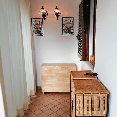 Lägenhet Monolocale Simius